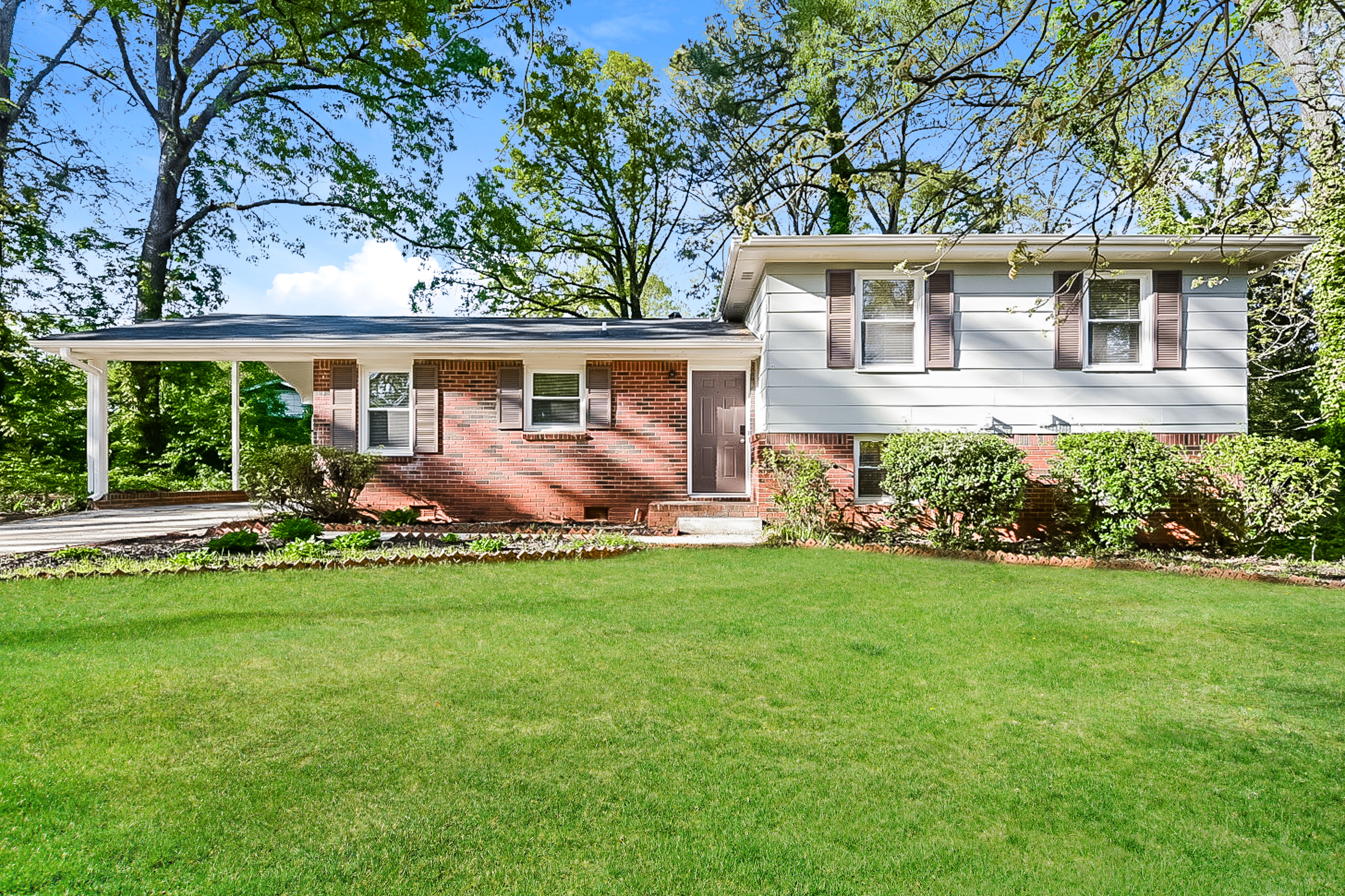 86 MCFERRIN CIR RIVERDALE, GA 30274